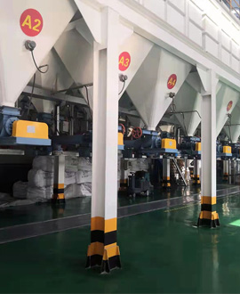全自動(dòng)包裝機(jī)多少錢(qián)?其在運(yùn)行中又需要注意哪幾個(gè)事項(xiàng)?